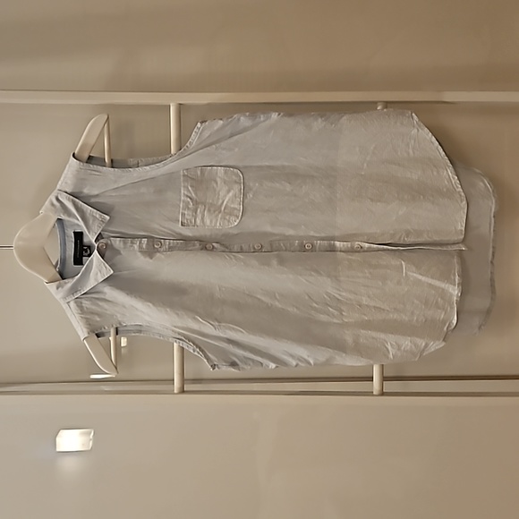 Light blue/white cotton sleeveless shirt. S - Picture 1 of 4